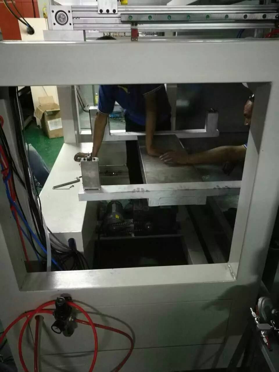 往復(fù)機(jī)4